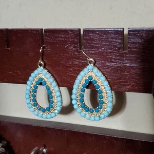 Earings
